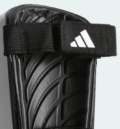 Щитки Adidas TIRO SG MTC J чорний, білий Діт M (зріст 120-140 см)