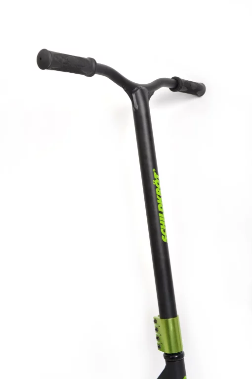 Самокат трюковий Schildkröt Kickless Forest чорно-зелений Уні Max:100 кг