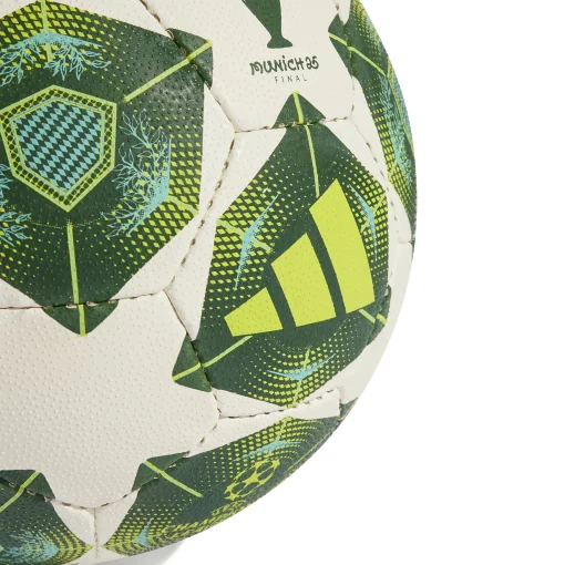 Футбольний м'яч Adidas UCL Hard Ground 2025 Munich JM6822, розмір №4