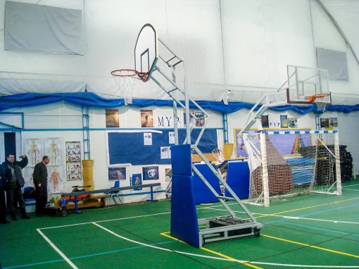 Стрітбаскетбольная стійка вулична розбірна SS00080