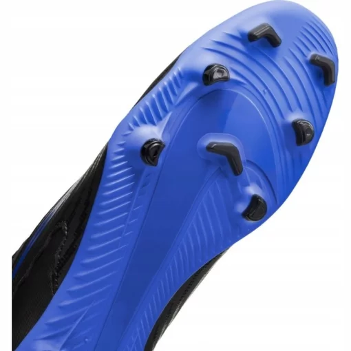 Бутси Nike Phantom GX Club FG/MG DD9483-040, размер 45 (29 см)