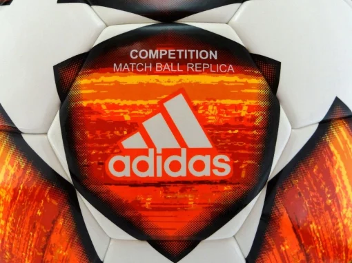 Футбольний м'яч Adidas Finale Madrid 19 Competition DN8687, розмір №5