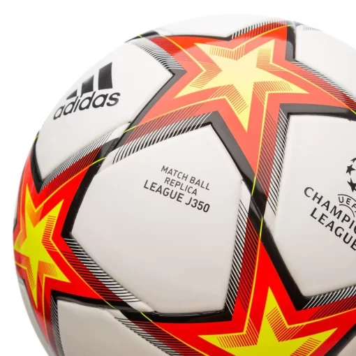 Футбольний м'яч Adidas Pyrostorm 2021 Junior 350g GU0211