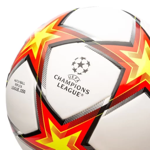 Футбольний м'яч Adidas Pyrostorm 2021 Junior 350g GU0211